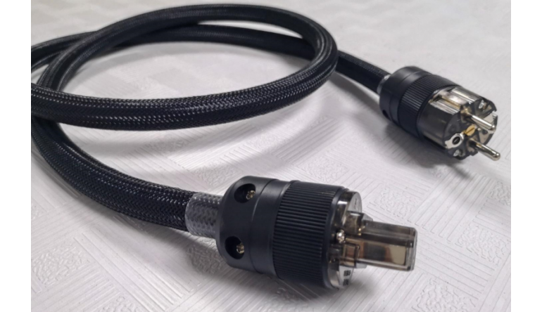 Heimkino Neue Netzkabel von TAGA Harmony - Sauerstofffreies Kupfer, Bild 1 Heimkino Neue Netzkabel von TAGA Harmony - Sauerstofffreies Kupfer - News, Bild 1