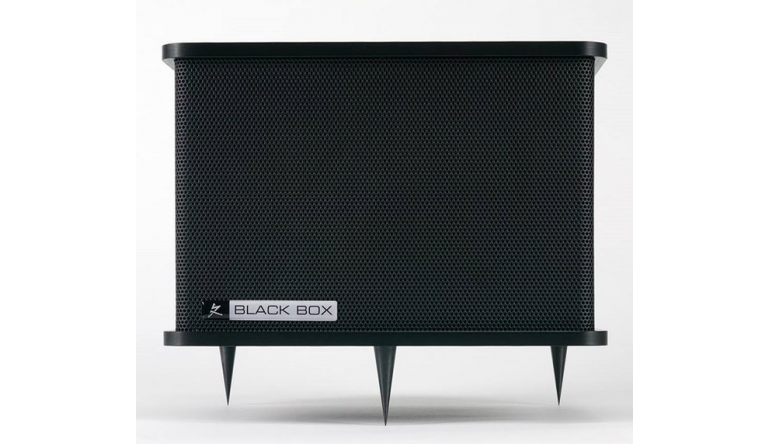 HiFi Black Box und Atmosphere Säule: Neue Helfer von Synergistic zur Verbesserung der Raumakustik, Bild 1 HiFi Black Box und Atmosphere Säule: Neue Helfer von Synergistic zur Verbesserung der Raumakustik - News, Bild 1