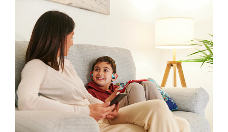 Service Offenes Design, sicherer Sound: JBL präsentiert den neuen JBL Junior FREE - News, Bild 1