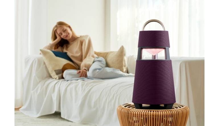 HiFi LG XBOOM 360: Portabler Lautsprecher mit Surround-Sound und Lichteffekten - News, Bild 1