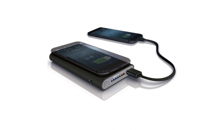 mobile Devices RealPower PB-8000 wireless: Powerbank mit induktiver Ladefunktion und USB Type-C  - News, Bild 1