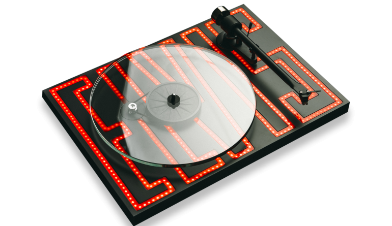 Marke: Pro-Ject Elvis-Plattenspieler von Pro-Ject Audio in limitierter Auflage, Bild 1 HiFi Elvis-Plattenspieler von Pro-Ject Audio in limitierter Auflage - News, Bild 1