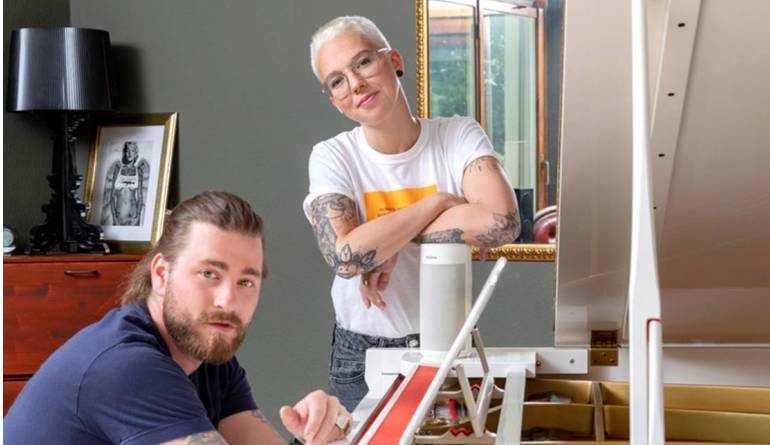 Revox Stefanie Heinzmann und Baschi im Tonstudio mit Revox, Bild 1 HiFi Stefanie Heinzmann und Baschi im Tonstudio mit Revox - News, Bild 1