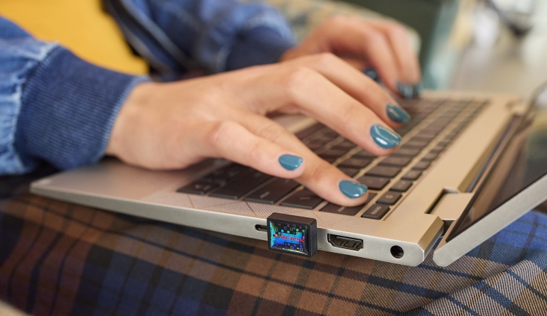 Service Bunter Hingucker im Osternest: Der SANDISK Extreme Fit - News, Bild 1