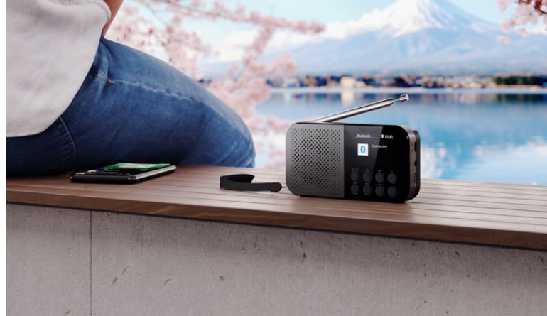 Marke: Sharp Kompaktes Sharp-Radio mit Bluetooth, Wecker und Lithium-Ionen-Akku, Bild 1 HiFi Kompaktes Sharp-Radio mit Bluetooth, Wecker und Lithium-Ionen-Akku - News, Bild 1