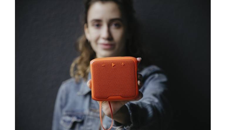 Teufel BOOMSTER GO: Immer-Dabei-Lautsprecher von Teufel - Bis zu 10 Stunden Musik, Bild 1 HiFi BOOMSTER GO: Immer-Dabei-Lautsprecher von Teufel - Bis zu 10 Stunden Musik - News, Bild 1