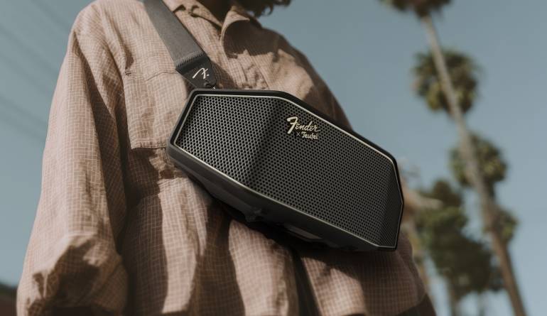 HiFi Teufel mit ROCKSTER CROSS 2 in spezieller Fender Edition - News, Bild 1