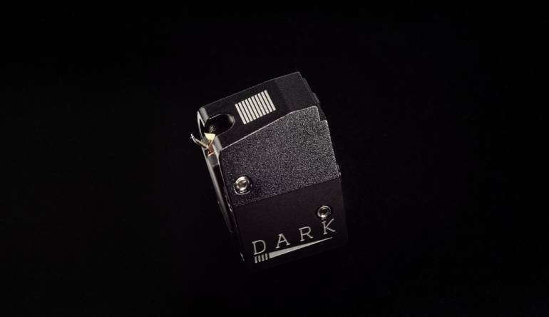 Marke: Vertere Vertere präsentiert neue Referenz-Tonabnehmer: XtraX und Dark Sabre, Bild 1 High-End Vertere präsentiert neue Referenz-Tonabnehmer: XtraX und Dark Sabre - News, Bild 1