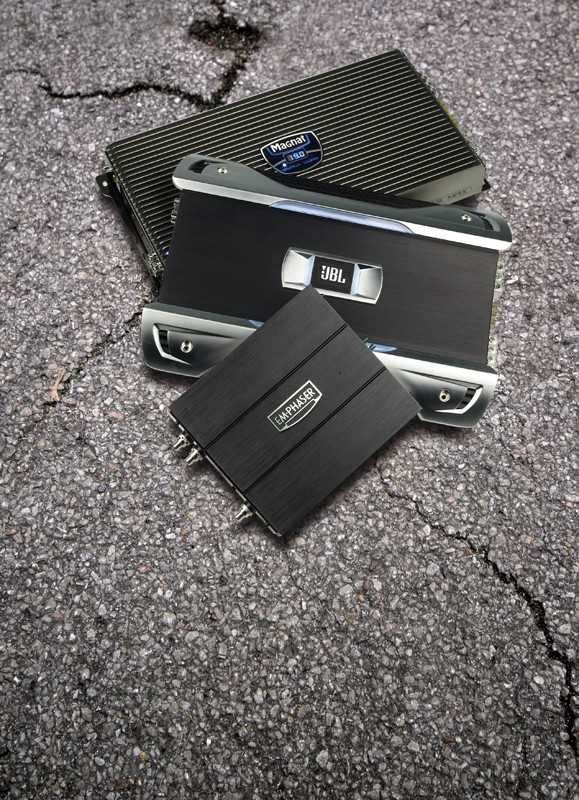 Vergleichstest: 9 Bassendstufen bis 300 Euro, Bild 1 Car-HiFi Endstufe Mono: 9 Bassendstufen bis 300 Euro, Bild 1