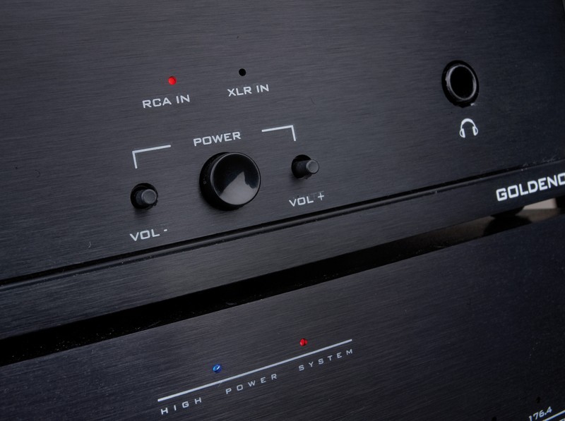 Systemtest: Goldenote DAC-7, Goldenote M-7, Goldenote HP-7, Bild 2 D/A-Wandler Goldenote DAC-7, Goldenote M-7, Goldenote HP-7 im Test , Bild 2