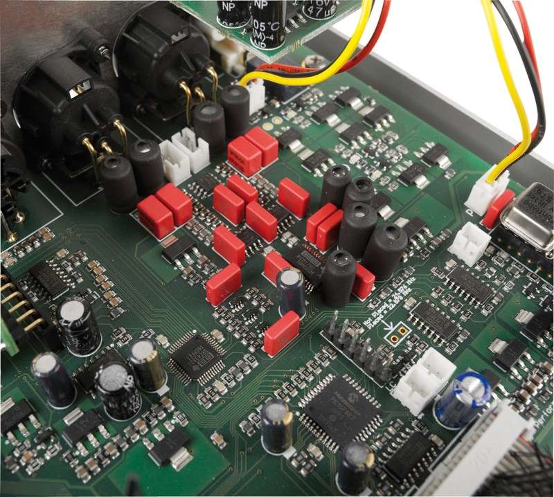 Systemtest: TentLabs b-DAC+, TentLabs b-AMPsi, Bild 3 D/A-Wandler TentLabs b-DAC+, TentLabs b-AMPsi im Test , Bild 3