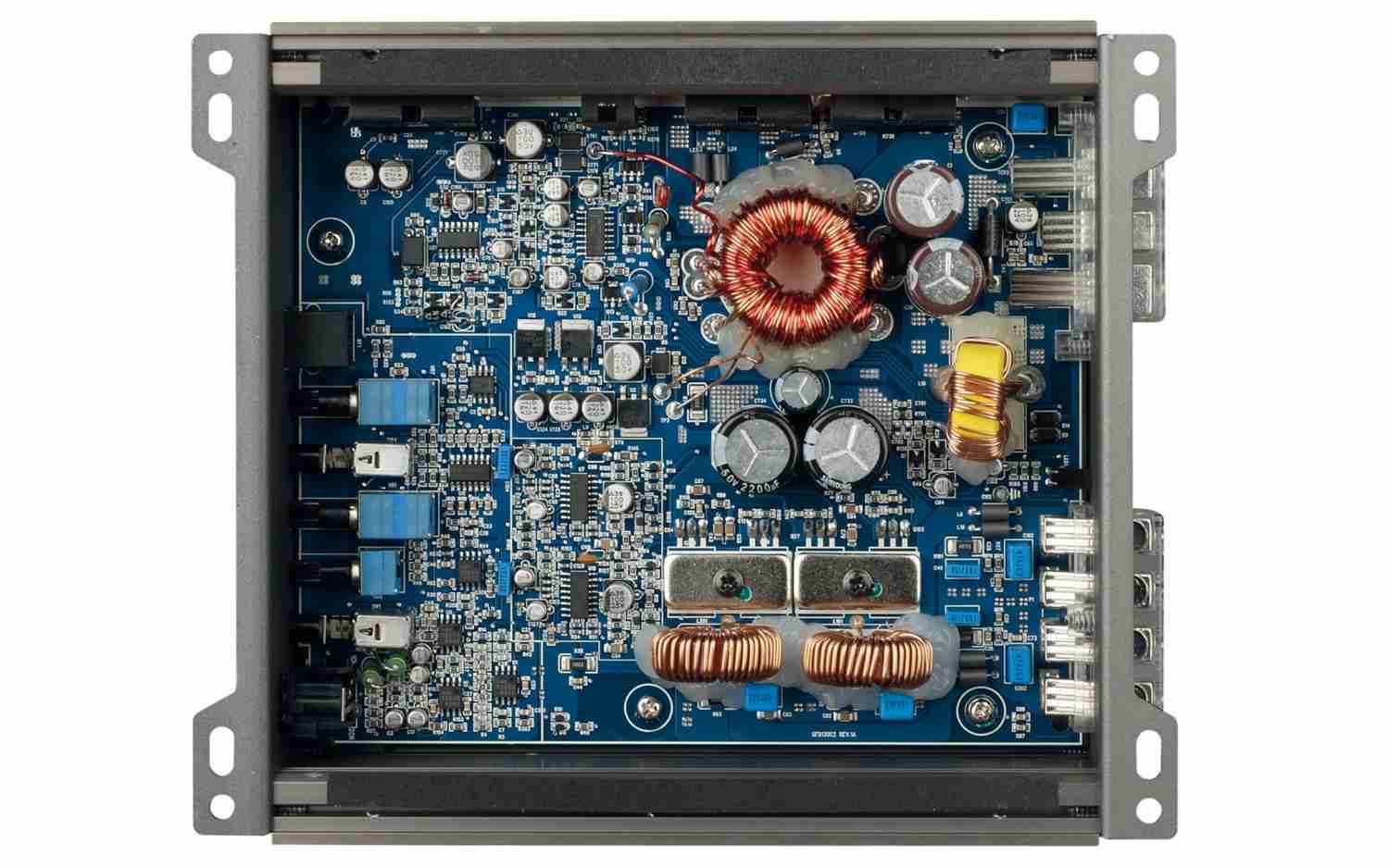 Serientest: Gladen Audio FD 130c2, Gladen Audio FD 75c4, Bild 7 Car-HiFi Endstufe 2-Kanal Gladen Audio FD 130c2, Gladen Audio FD 75c4 im Test , Bild 7