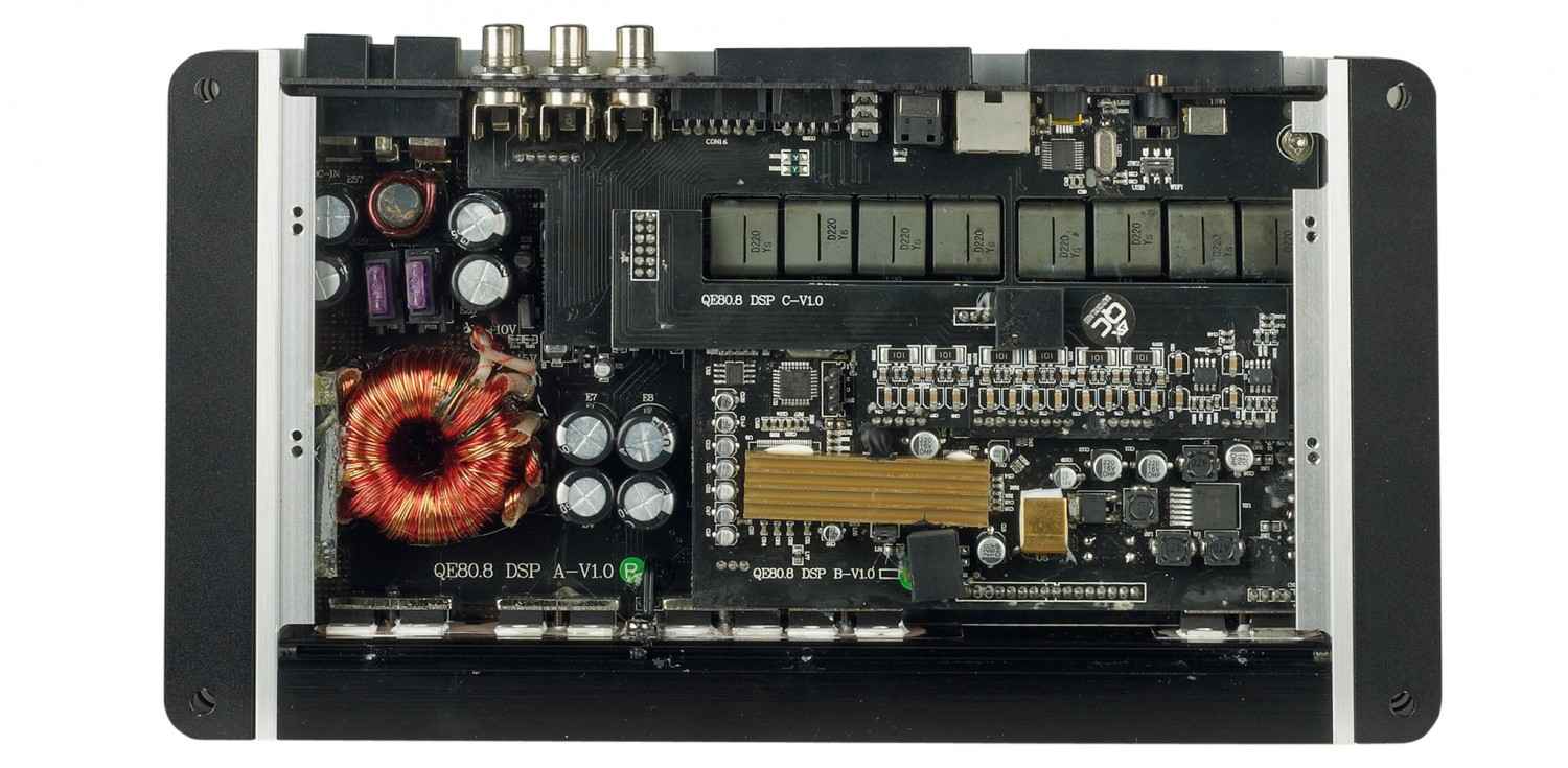 Serientest: ESX QE80.4 DSP, ESX QE80.6 DSP, ESX QE80.8 DSP, Bild 5 Car-HiFi Endstufe 4-Kanal ESX QE80.4 DSP, ESX QE80.6 DSP, ESX QE80.8 DSP im Test , Bild 5