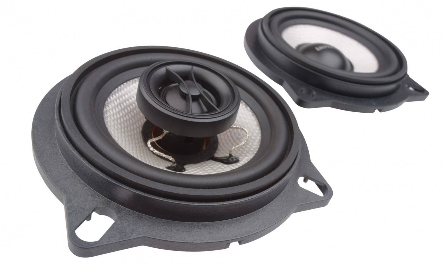 Serientest: Emphaser EM-BMW3FR1 + EM-BMW3SUB, Emphaser EM-BMW3FR2 + EM-BMW3SUB, Bild 4 Car-HiFi Lautsprecher fahrzeugspezifisch Emphaser EM-BMW3FR1 + EM-BMW3SUB, Emphaser EM-BMW3FR2 + EM-BMW3SUB im Test , Bild 4
