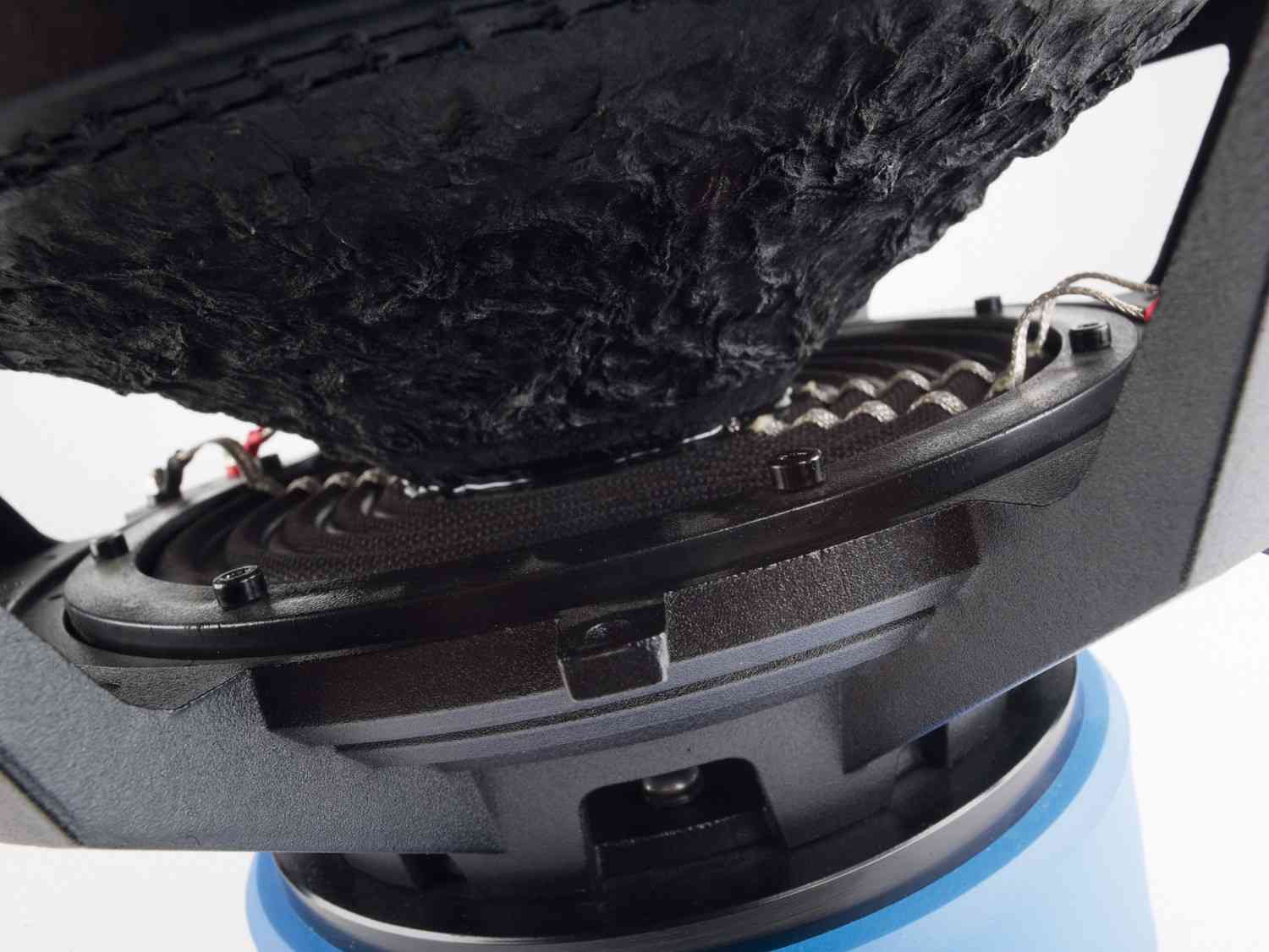 Serientest: Hifonics ZRX10D2, Hifonics ZRX12D2, Hifonics ZRX15D2, Bild 4 Car-Hifi Subwoofer Chassis Hifonics ZRX10D2, Hifonics ZRX12D2, Hifonics ZRX15D2 im Test , Bild 4