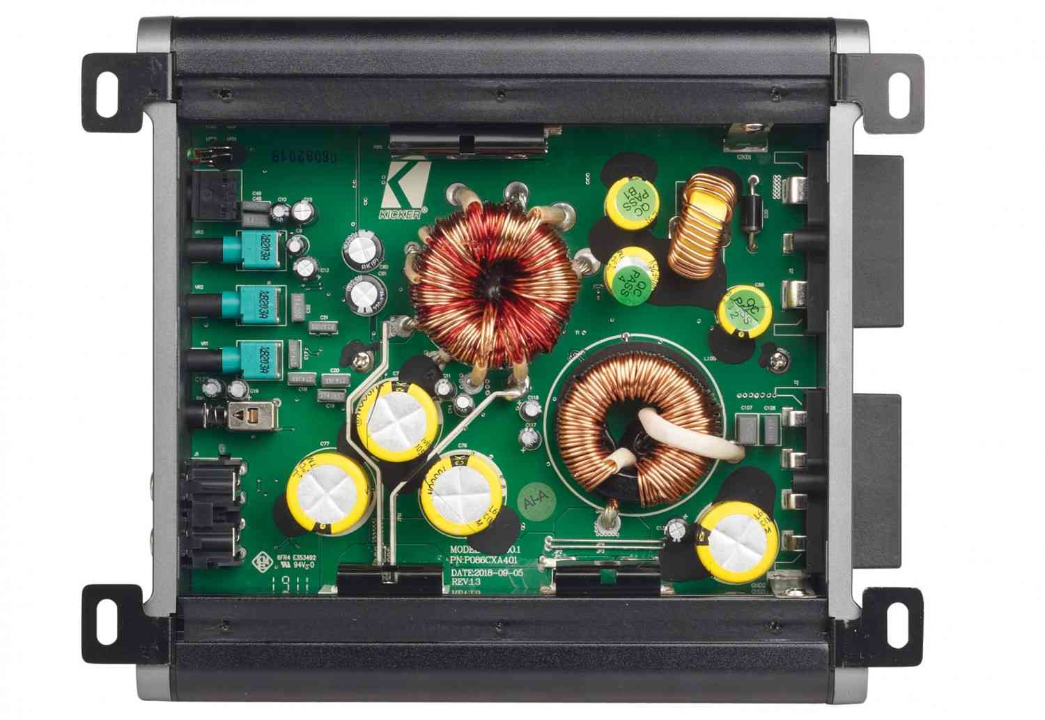 Serientest: Kicker CXA400.1, Kicker CXA800.1, Kicker CXA1200.1, Bild 3 Car-HiFi Endstufe Mono Kicker CXA400.1, Kicker CXA800.1, Kicker CXA1200.1 im Test , Bild 3