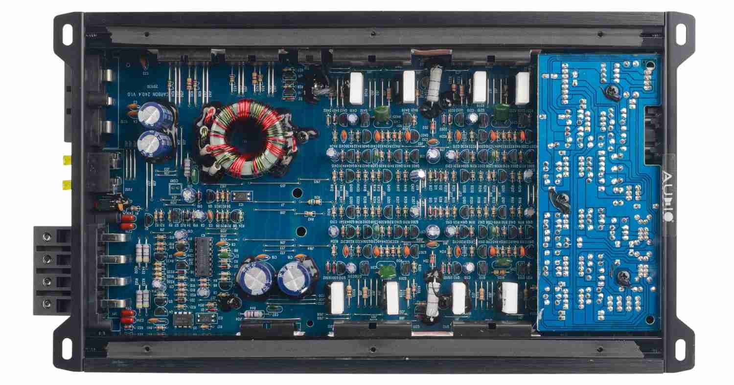 In-Car Endstufe Mono Audio System Carbon-500.1D, Audio System Carbon-240.4 im Test , Bild 3