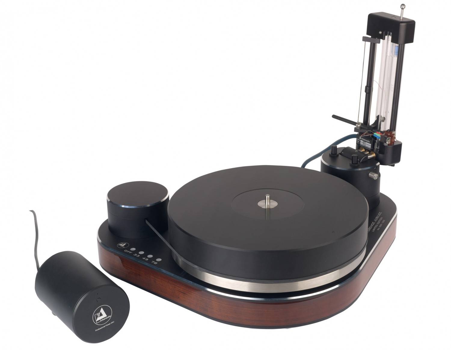 Zum Geburtstag nur das Beste: Clearaudio Reference Jubilee / TT-3 / Jubilee MC / Professional Power 24V, Bild 5 Plattenspieler Clearaudio Reference Jubilee / TT-3 / Jubilee MC / Professional Power 24V im Test, Bild 5