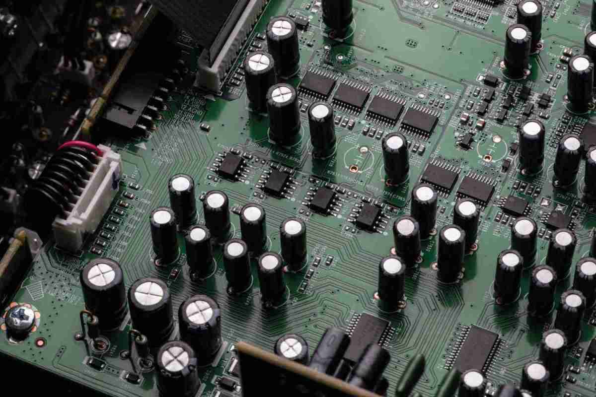 Günstig und stark: AV-Receiver Denon AVR-X1700H: Denon AVR-X1700H, Bild 4 AV-Receiver Denon AVR-X1700H im Test, Bild 4