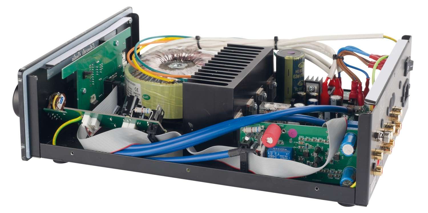 HiFi-Vollverstärker im Kompaktformat: Edwards Audio IA5, Bild 2 Vollverstärker Edwards Audio IA5 im Test, Bild 2