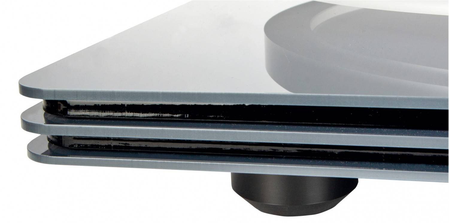 Vielschichtig: Edwards Audio TT5a, Bild 4 Plattenspieler Edwards Audio TT5a im Test, Bild 4