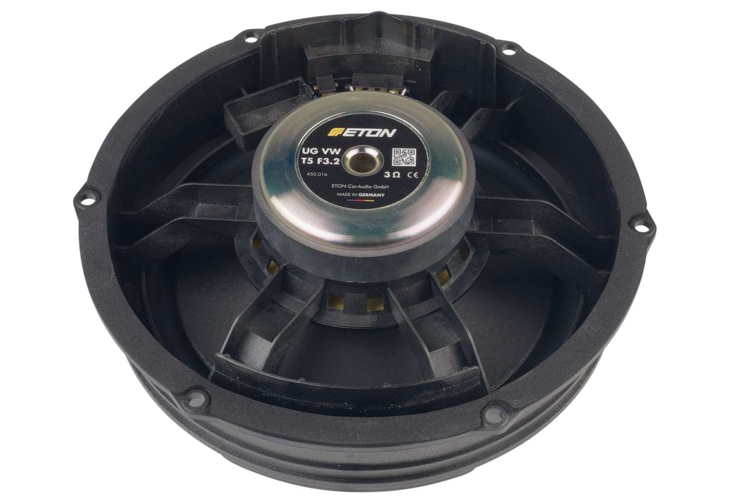 Eton UG VW T5 F3.2 – Dreiwege-Sound im VW Bus T5: Eton UG VW T5 F3.2, Bild 3 In-Car Lautsprecher fahrzeugspezifisch Eton UG VW T5 F3.2 im Test, Bild 3