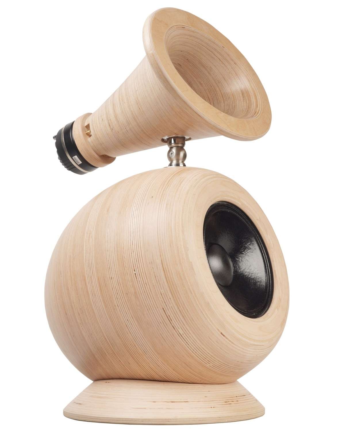 Kraft und Eleganz: LMH No. 2 – Horny Two, Bild 8 Lautsprecher Stereo LMH No. 2 – Horny Two im Test, Bild 8