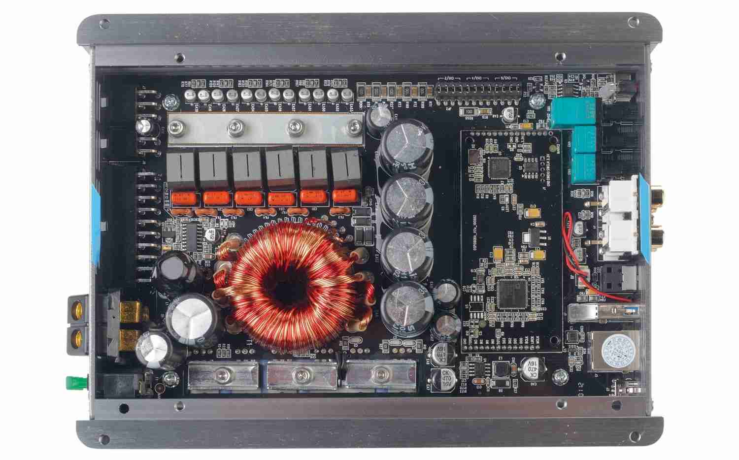 Günstiges Sound-Upgrade: Musway M6v3, Bild 2 In-Car Endstufe Multikanal Musway M6v3 im Test, Bild 2