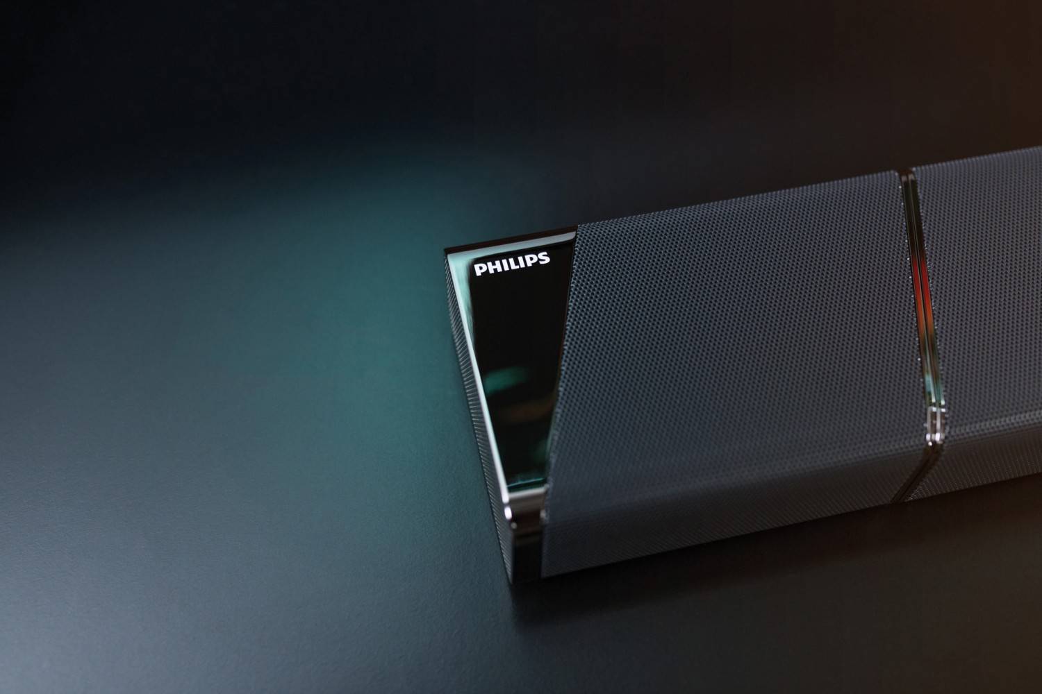 Dolby-Atmos-Soundbar mit Satellitenboxen: Philips Fidelio B97, Bild 6 Soundbar Philips Fidelio B97 im Test, Bild 6