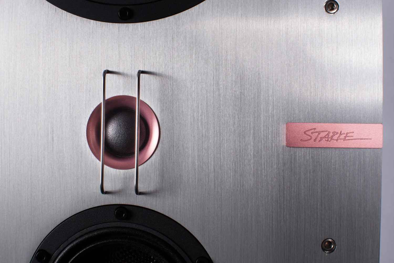 Starke Töne: Starke Sound IC-H1 Elite, Bild 10 Lautsprecher Stereo Starke Sound IC-H1 Elite im Test, Bild 10