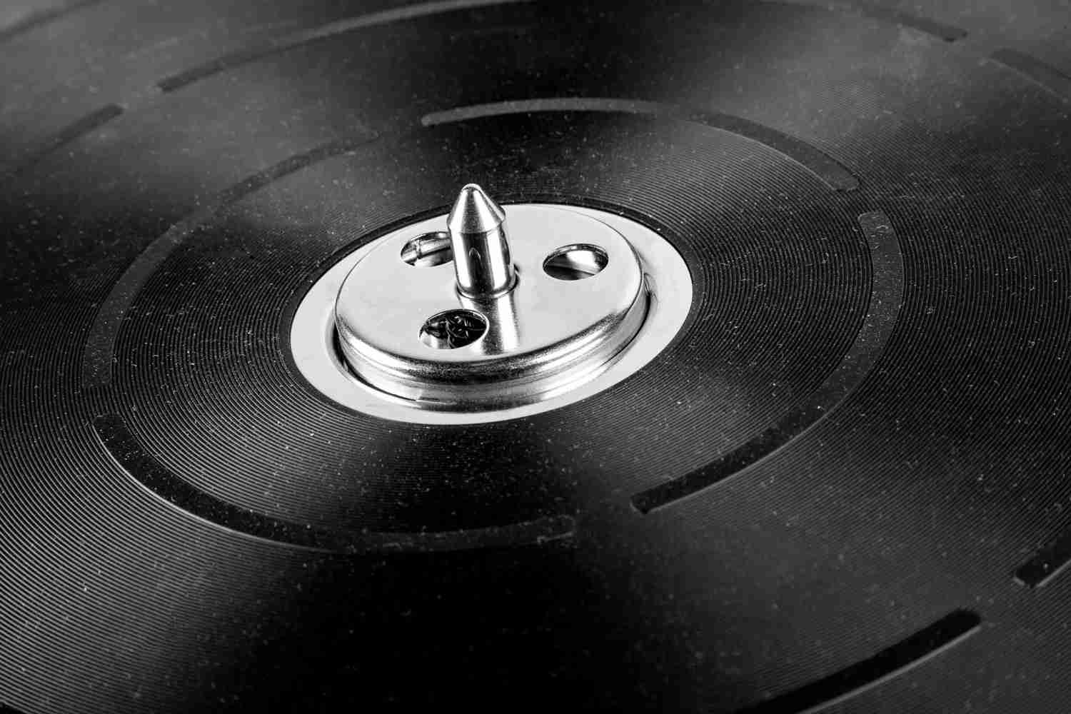 Thorens- Klassiker neu erfunden: Thorens TD 124 DD, Bild 6 Plattenspieler Thorens TD 124 DD im Test, Bild 6