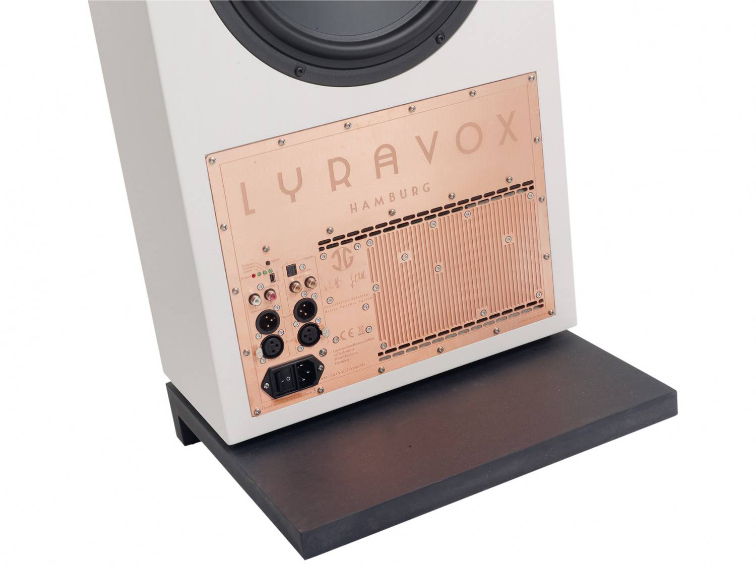 Puristin: Lyravox Karlina Pure, Bild 3 Aktivlautsprecher Lyravox Karlina Pure im Test, Bild 3