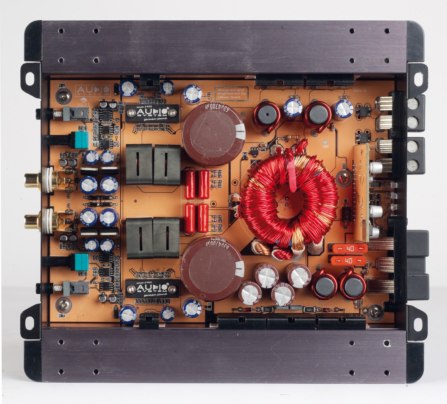 Car Hifi Endstufe 2-Kanal Audio System HX-235.2 D im Test, Bild 3