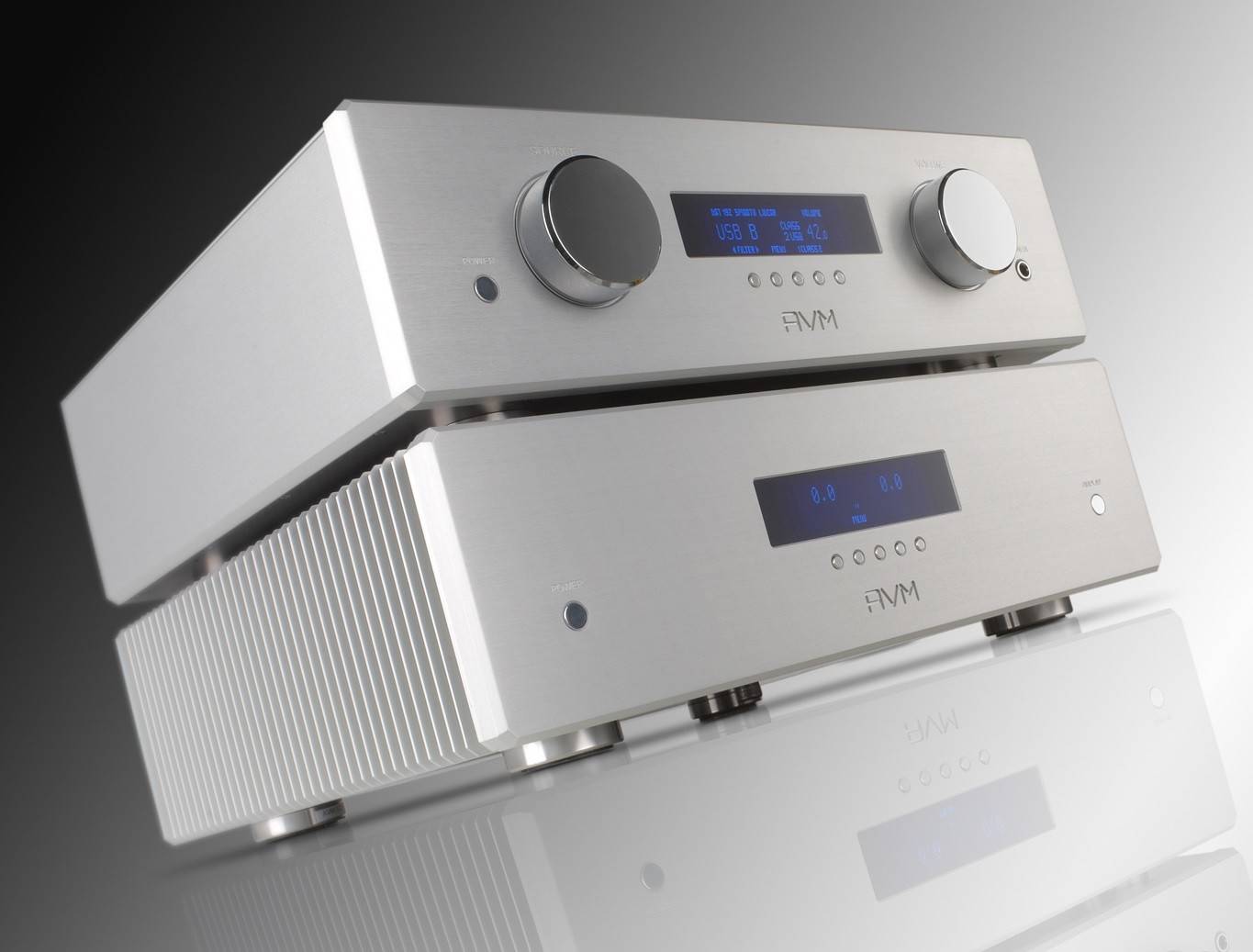 Systemtest: AVM Ovation SD 6.2, AVM Ovation SA 6.2, Bild 1 Vor-Endstufenkombis Hifi AVM Ovation SD 6.2, AVM Ovation SA 6.2 im Test , Bild 1