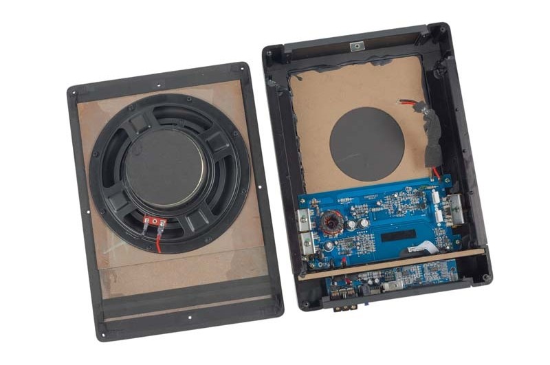 Car-Hifi Subwoofer Aktiv Axton AXB20P im Test, Bild 2