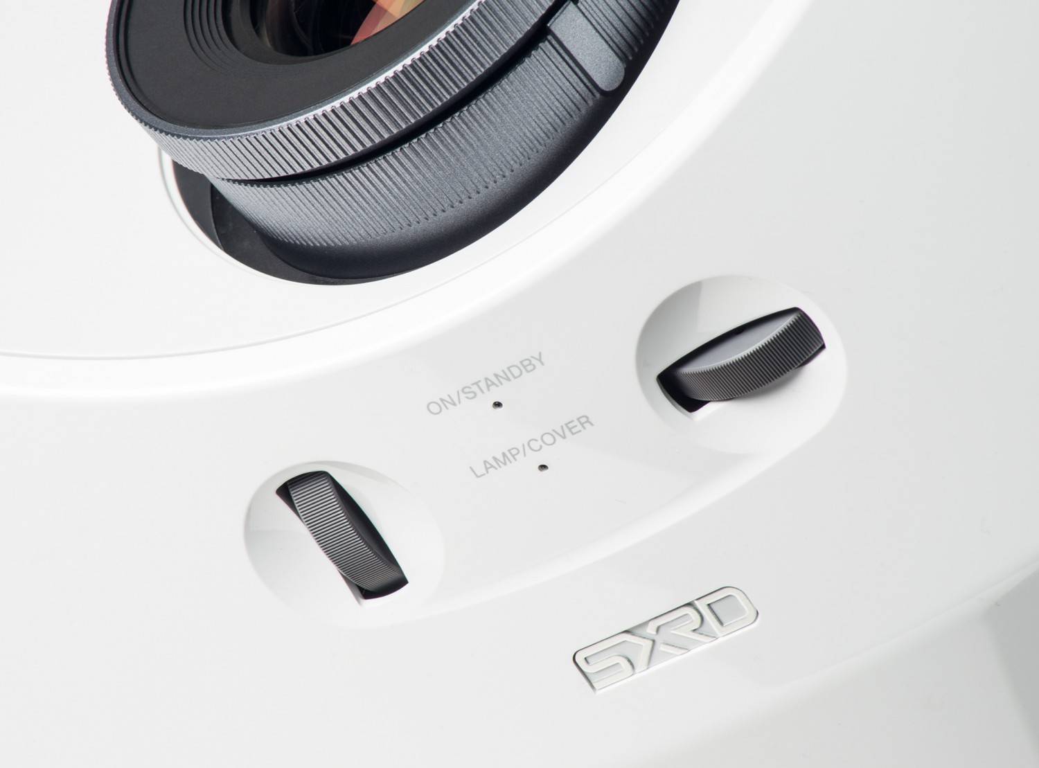 Stubentiger: Sony VPL-HW40ES, Bild 4 Beamer Sony VPL-HW40ES im Test, Bild 4