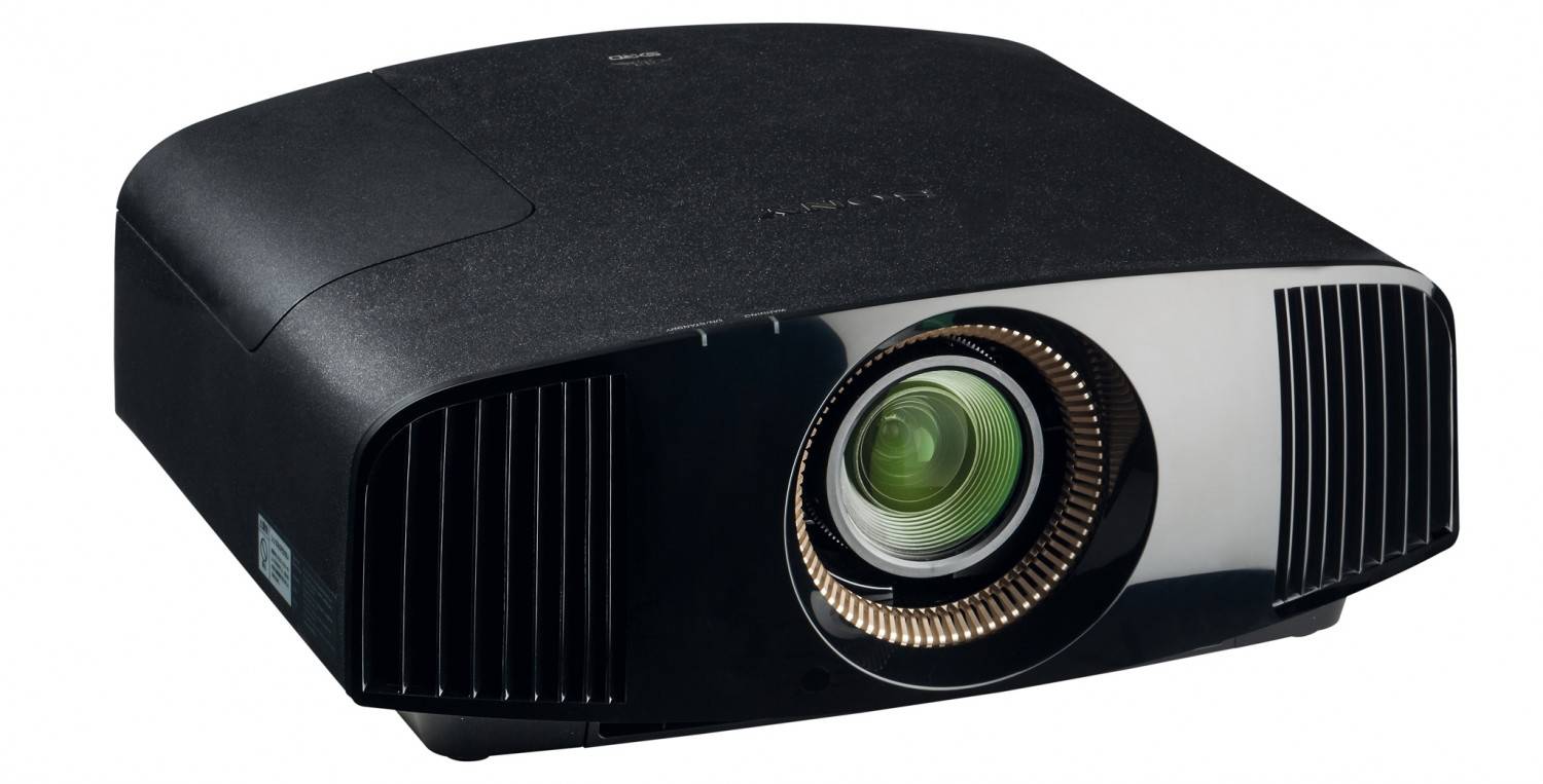 Der 4K-Bolide: Sony VPL-VW500ES, Bild 2 Beamer Sony VPL-VW500ES im Test, Bild 2