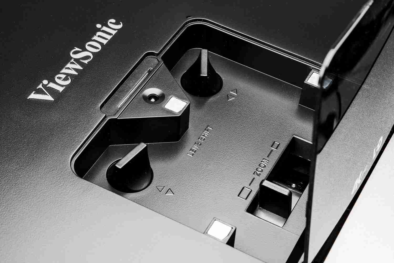 Smarter 4K-Projektor: ViewSonic X100-4K, Bild 5 Beamer ViewSonic X100-4K im Test, Bild 5