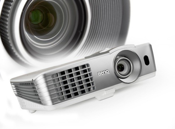 Überraschungspaket: BenQ W1070, Bild 1 Beamer BenQ W1070 im Test, Bild 1