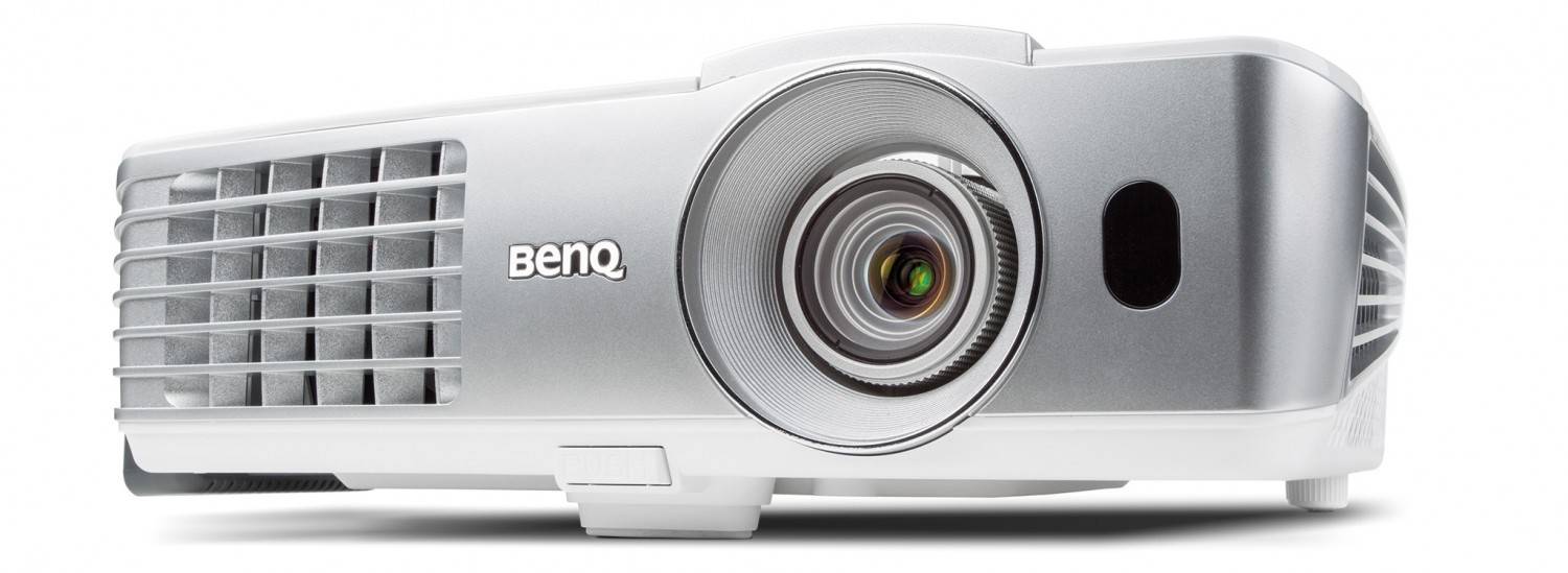 Beamer BenQ W1070 + im Test, Bild 1