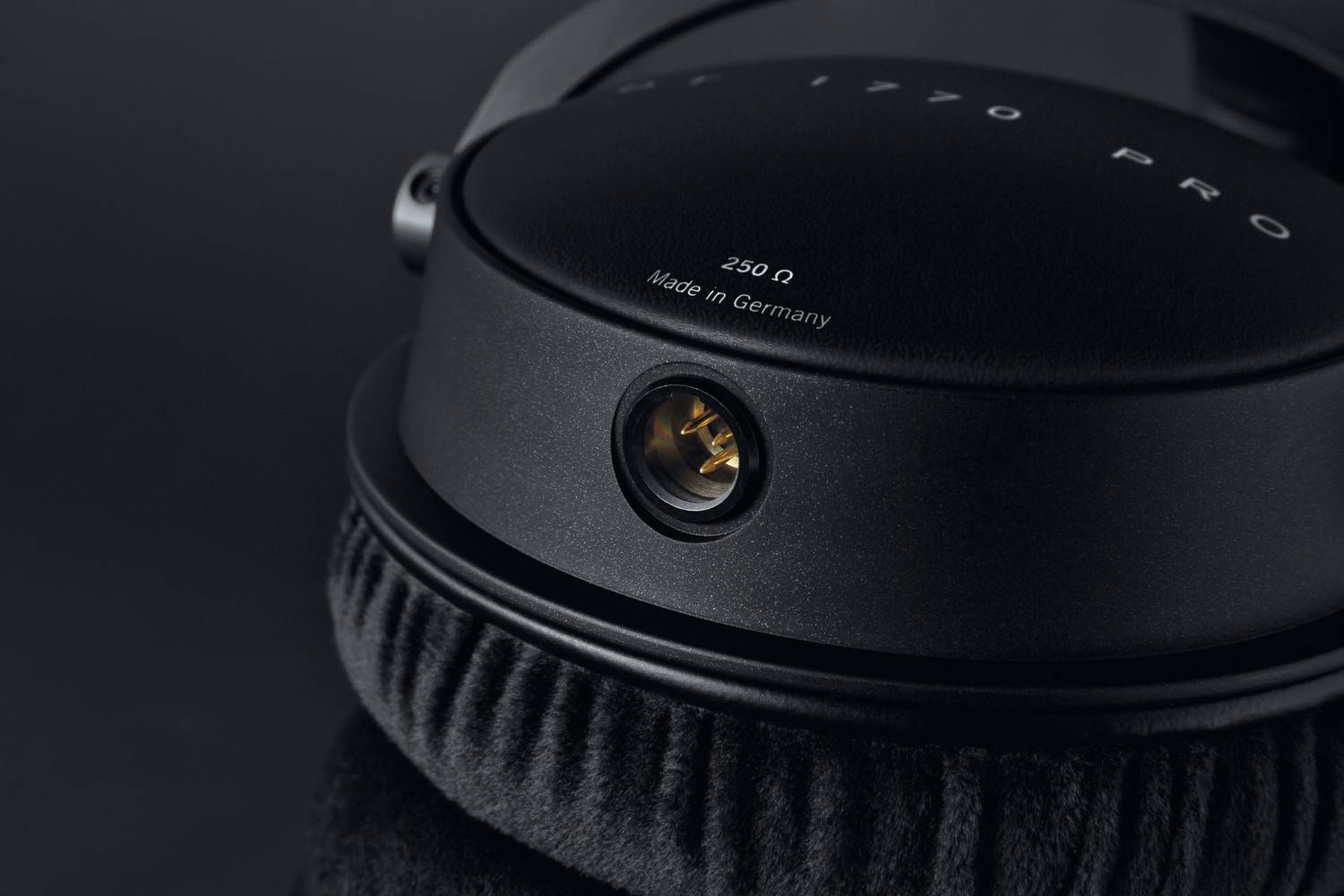 Kopfhörer Hifi Beyerdynamic DT 1770 Pro im Test, Bild 2