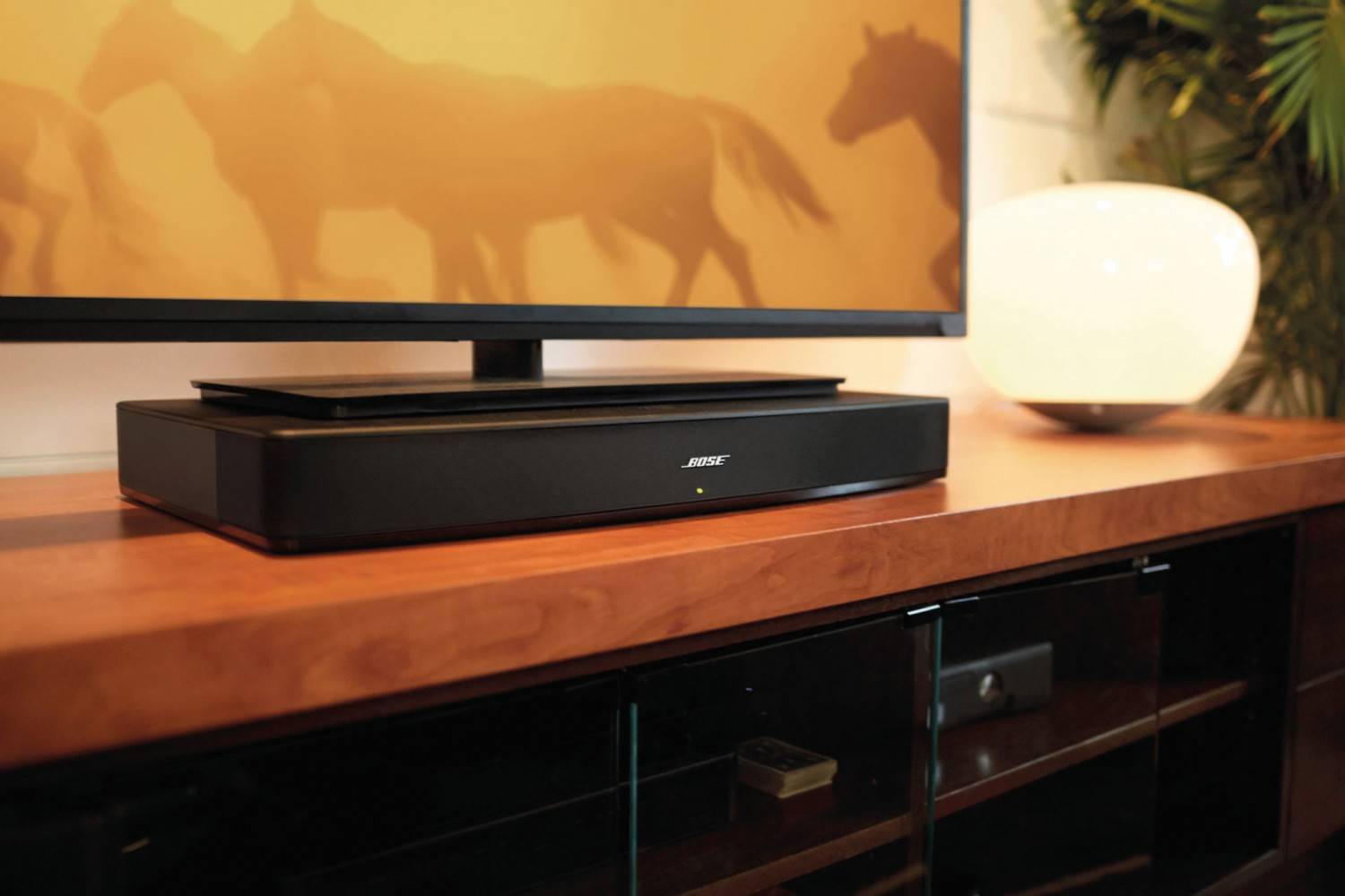 Soundbar Bose Solo 15 im Test, Bild 1