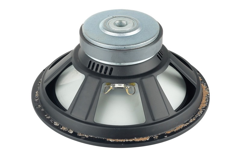 Car-Hifi Subwoofer Gehäuse Caliber BC112BP im Test, Bild 2