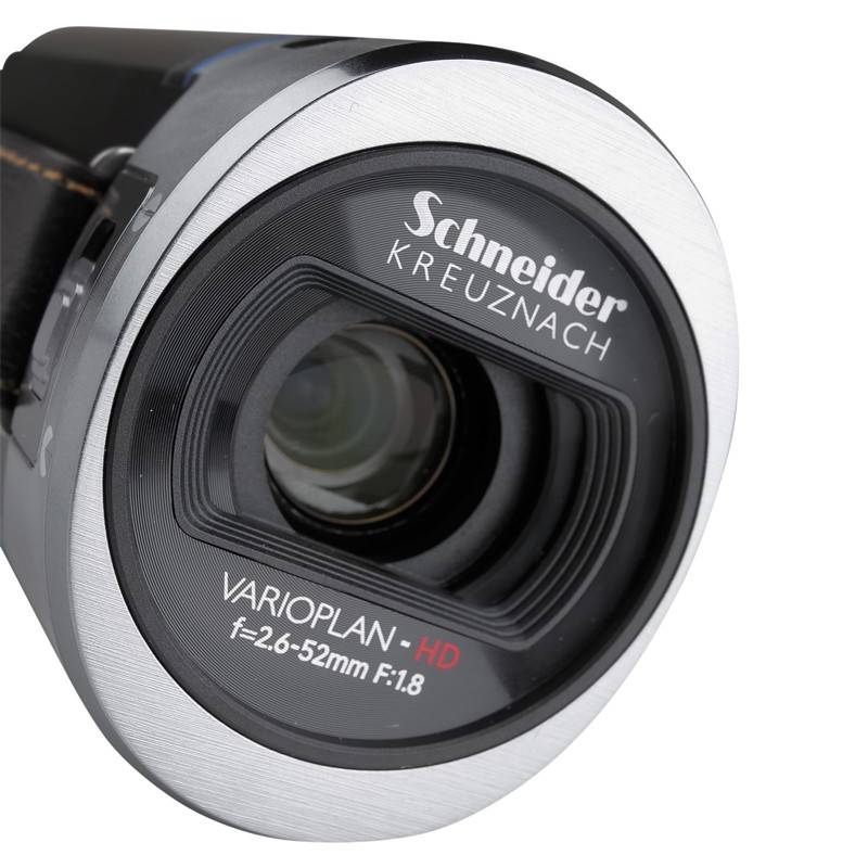 Perfekter Dreh: Samsung HMX-QF20, Bild 2 Camcorder Samsung HMX-QF20 im Test, Bild 2