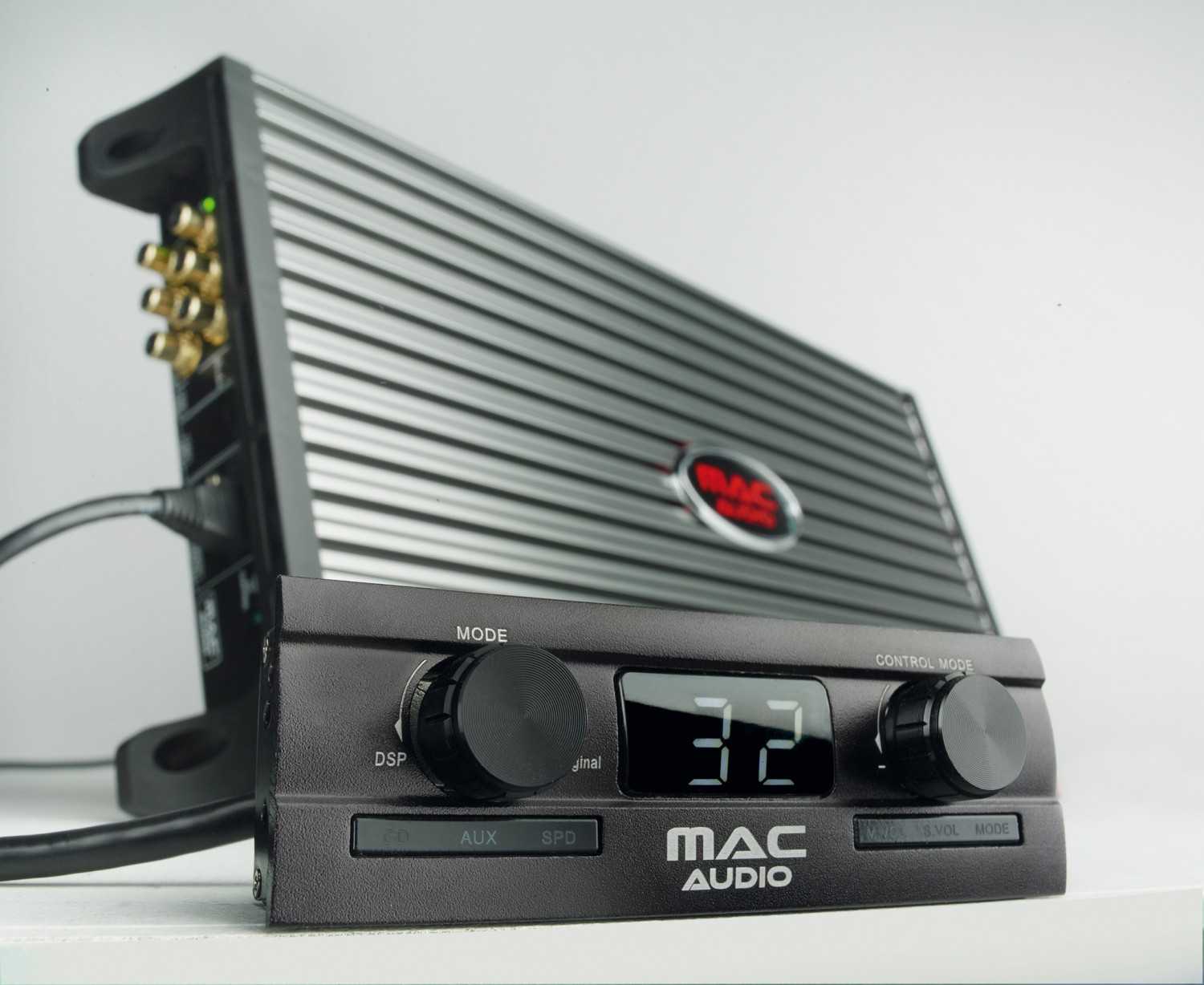 Reference 2.1 DSP: Mac Audio Reference 2.1 DSP, Bild 2 Car-HiFi Endstufe 2-Kanal Mac Audio Reference 2.1 DSP im Test, Bild 2