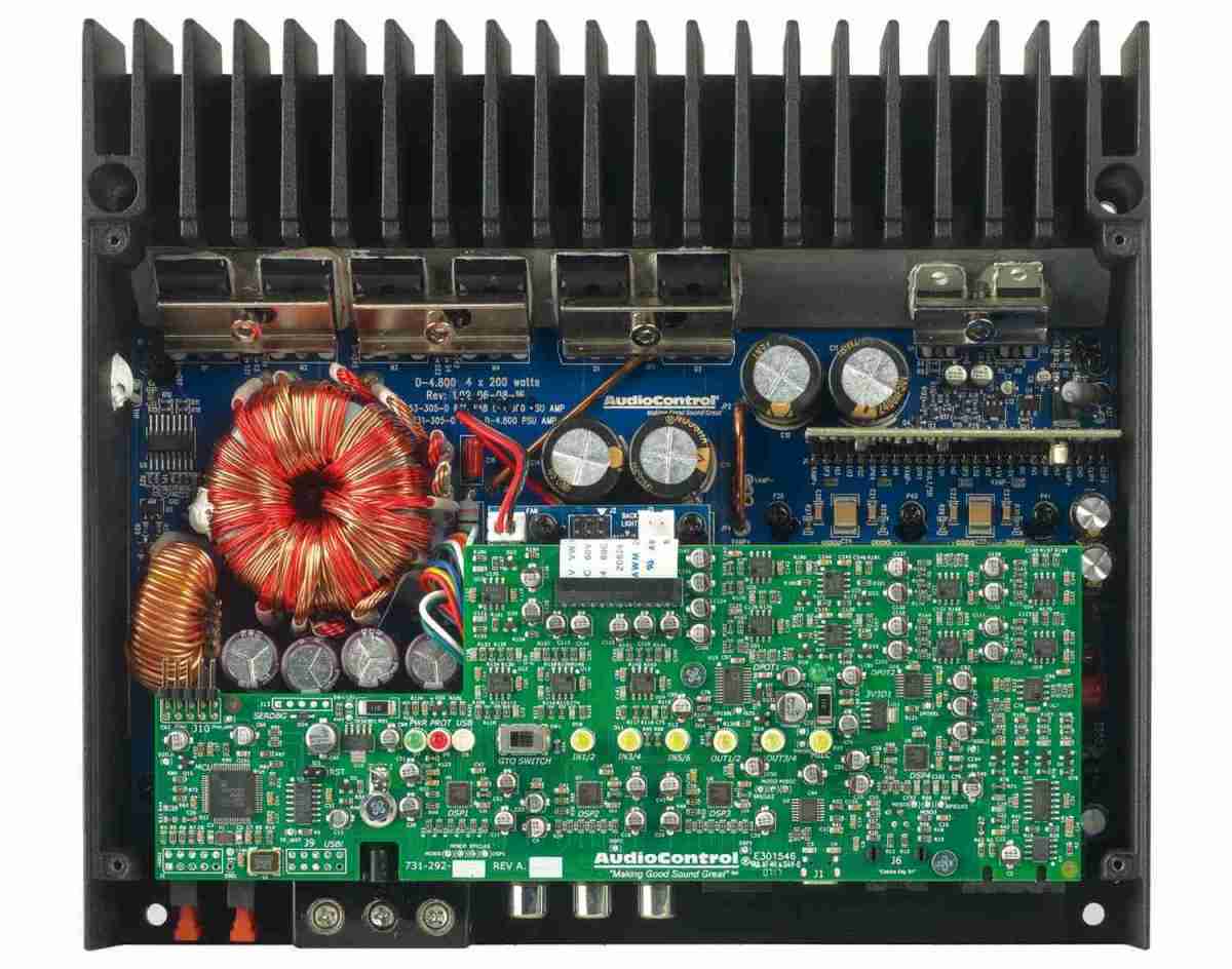 Volle Kontrolle: Audiocontrol D-4.800, Bild 4 Car-HiFi Endstufe 4-Kanal Audiocontrol D-4.800 im Test, Bild 4