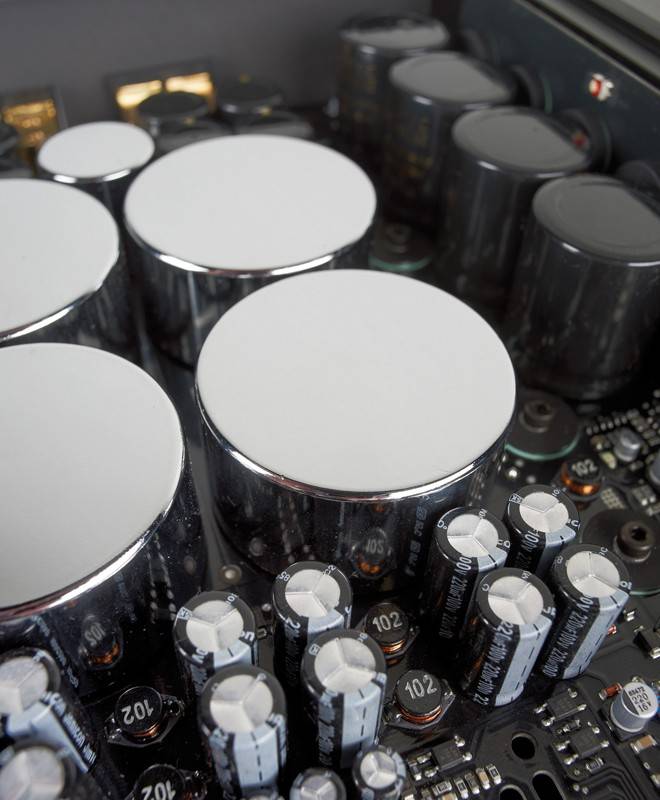 Alles beim Alten: Brax Matrix MX4, Bild 8 Car-HiFi Endstufe 4-Kanal Brax Matrix MX4 im Test, Bild 8