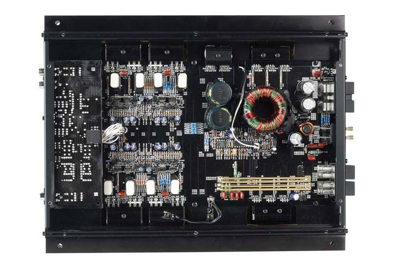 Helix B Four, Bild 2 Car-HiFi Endstufe 4-Kanal Helix B Four im Test, Bild 2