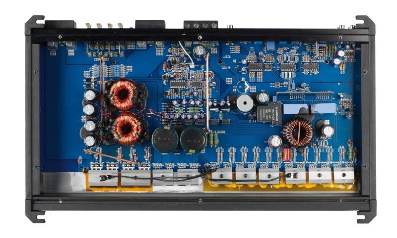 Ampire MM1, Bild 3 Car-HiFi Endstufe Mono Ampire MM1 im Test, Bild 3