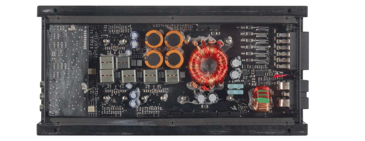 Helix M SIX: Helix M6, Bild 2 Car HiFi Endstufe Multikanal Helix M6 im Test, Bild 2
